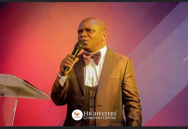 pastor dele speaking